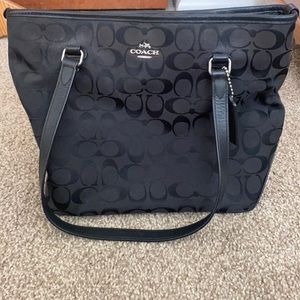 Coach purse. Gently used. No tears or staining.